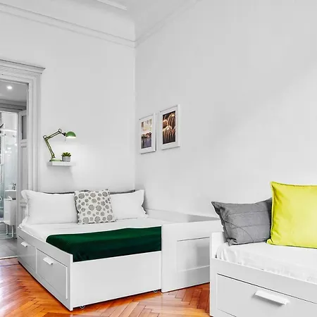 Hemeras Boutique Homes - 4 Design Homes In Center 밀라노