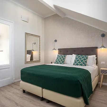 Daire Hemeras Boutique Homes - 4 Design Homes In Center *
