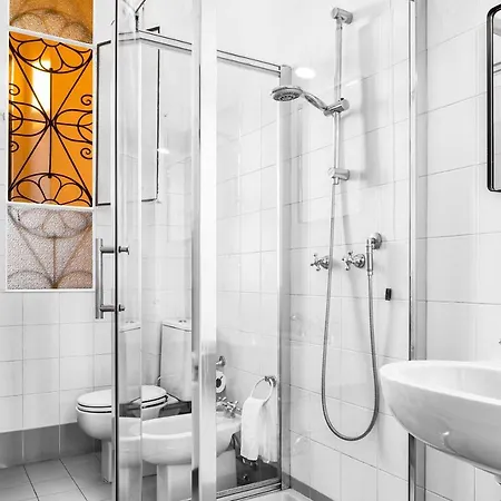Hemeras Boutique Homes - 4 Design Homes In Center * Milano